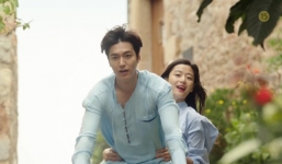 Huyền Thoại Biển Xanh tập 2: Jun Ji Hyun tỏ tình với Lee Min Ho dưới đáy biển
